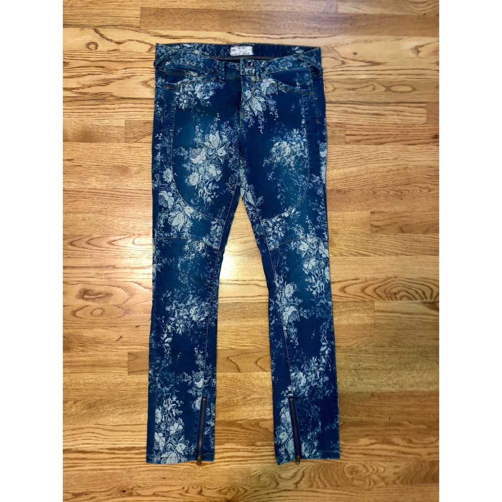 Free People Size 29 Jeans